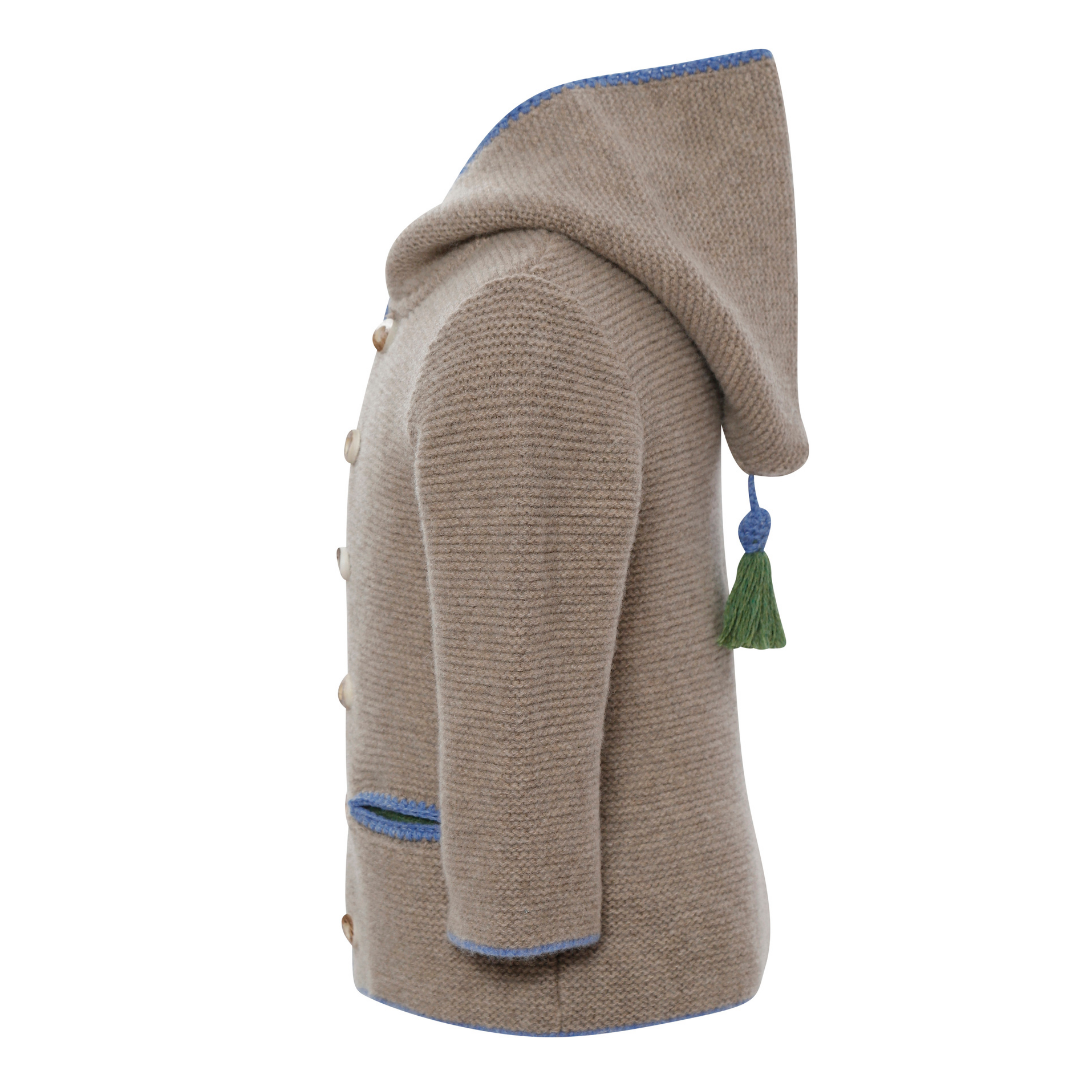 Babystrickjacke mit Kapuze und Quaste - it‘s alippa