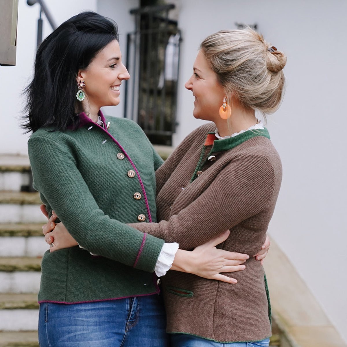 it‘s alippa_Damenstrickjacke “Die Traditionelle” - Damenstrickjacke