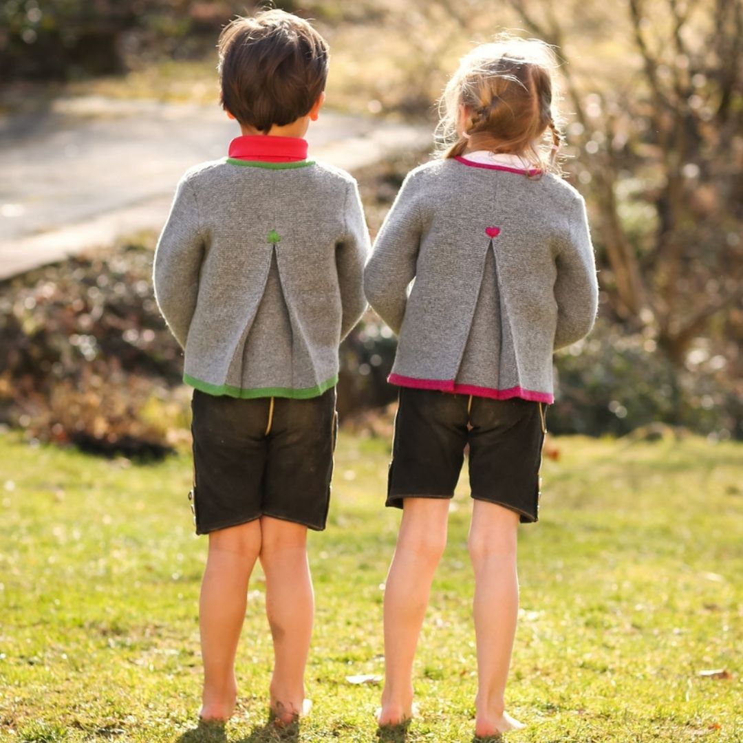 it‘s alippa_SALE Kinderstrickjacke “Die Traditionelle” - Kinderstrickjacke